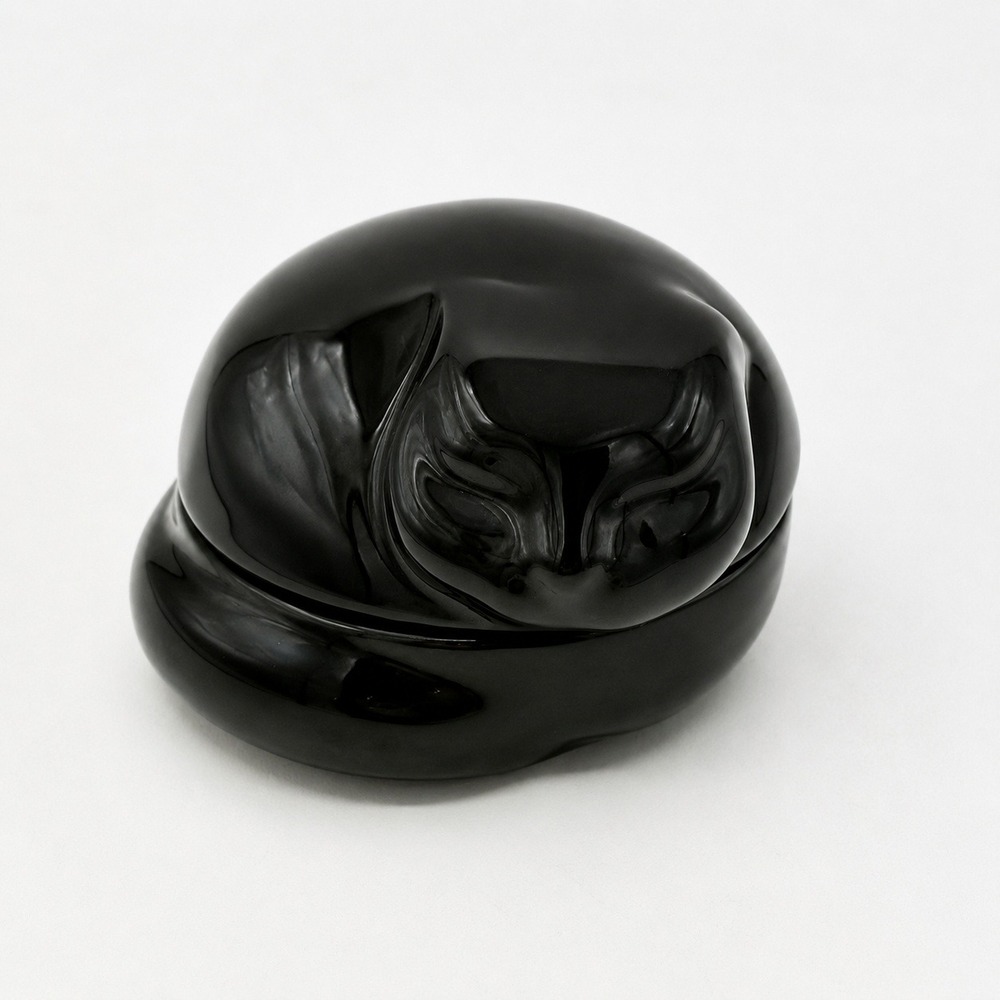 Vintage Tiffany & Co 1977 Black Ceramic Sleeping Kitty Cat Trinket Box Ring Dish